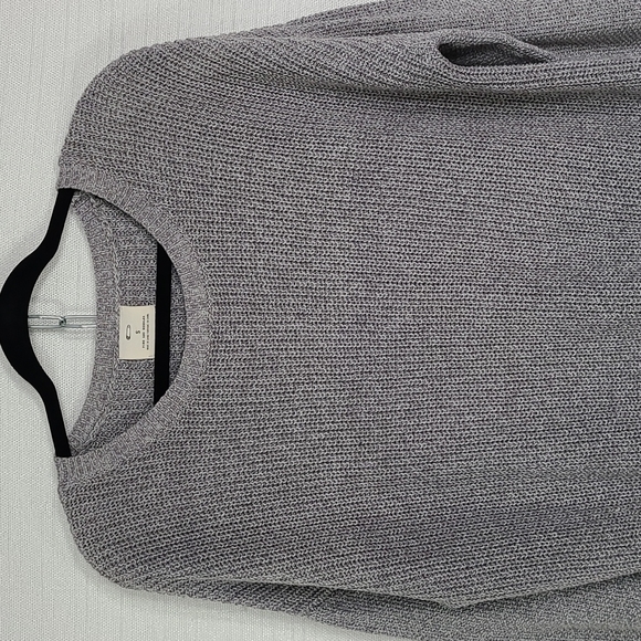 Pins & Needles Sweater Long Sleeve Scoop Neck Knit Gray Lace Hemline Size Small - Picture 2 of 11